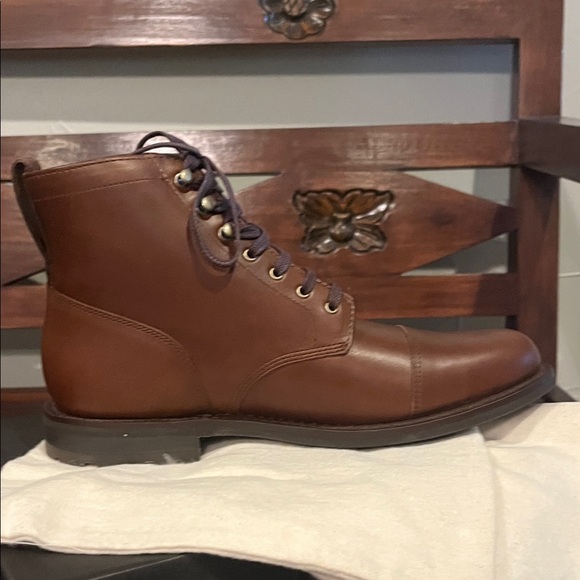 NWT J. Crew Kenton Leather Cap Toe Boot. Size 9.5 - Picture 12 of 14